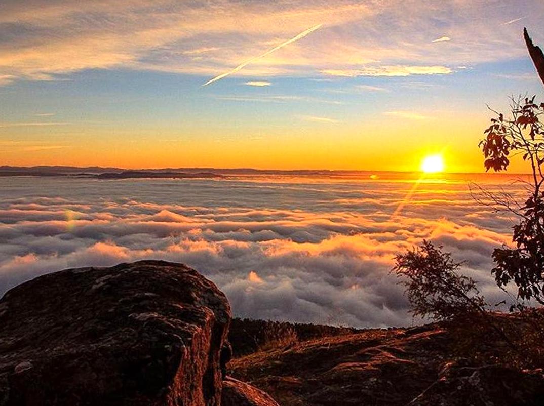 randominio | Mount Sturgeon: Climb Mount Sturgeon for stunning views.